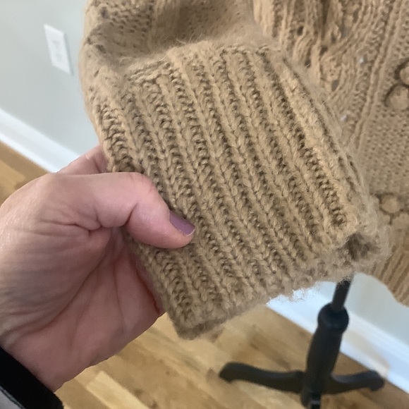 J Crew Alpaca wool blend cable knit Medium sweater Camel color - Picture 8 of 11